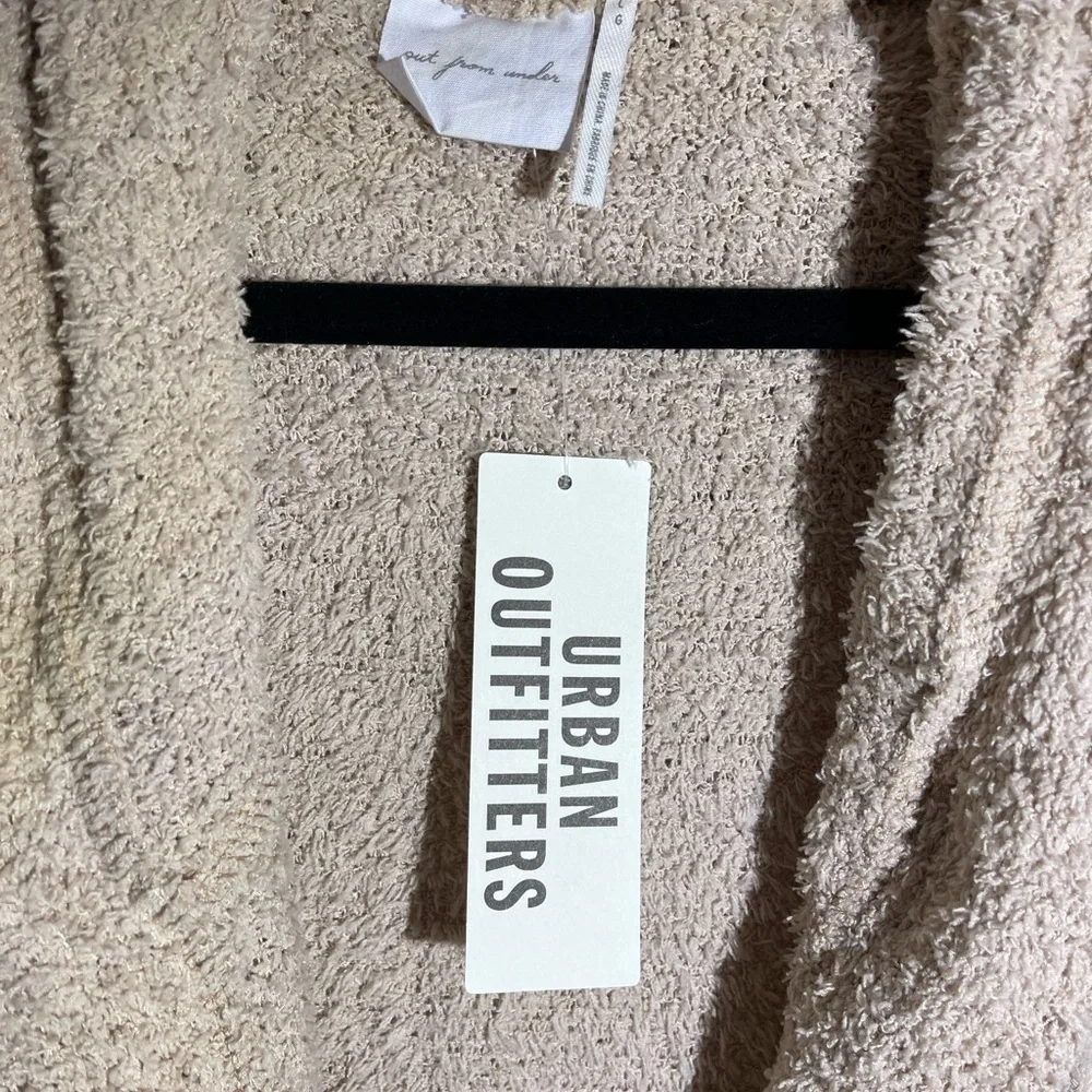 Urban Outfitters Sweater Cardigan Hoodie with Pockets Beige/ Tan Sz L NWT - Picture 5 of 11